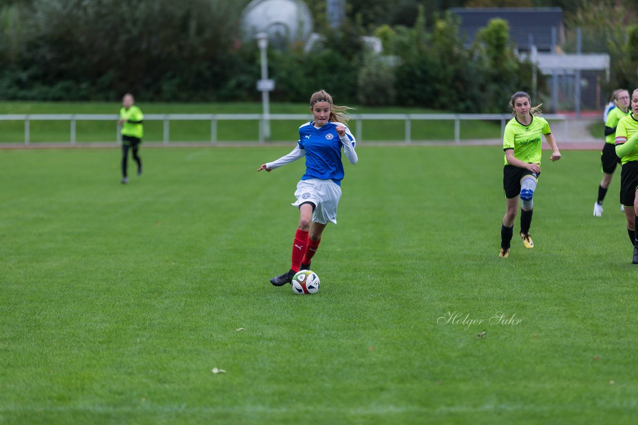 Bild 226 - B-Juniorinnen TSV Schoenberg - Holstein Kiel : Ergebnis: 0:23